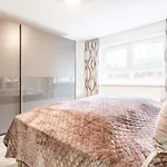 2 Seasons, Six Senses Apartman *
