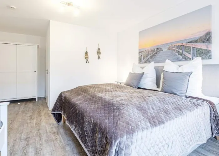 2 Seasons, Six Senses Apartman Timmendorfer Strand