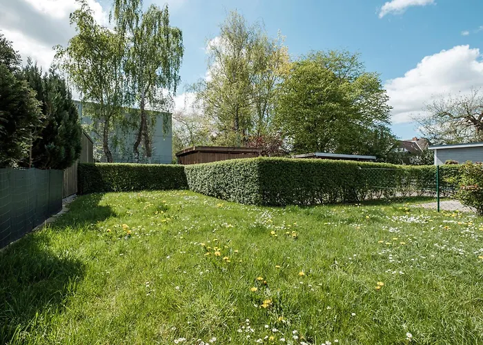 アパート 2 Seasons, Six Senses *