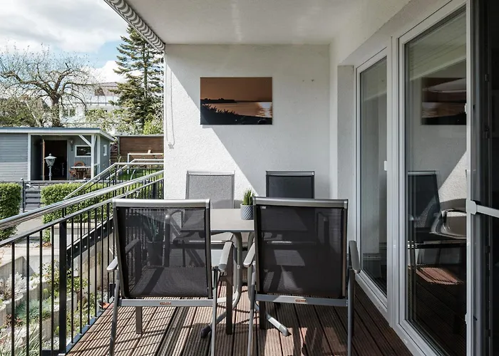 2 Seasons, Six Senses Apartman *